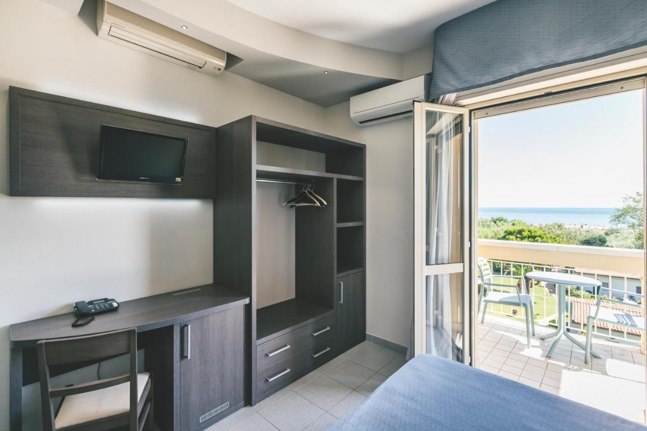 Hotel Acquario Vasto Extérieur photo