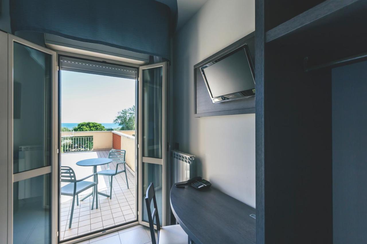 Hotel Acquario Vasto Extérieur photo